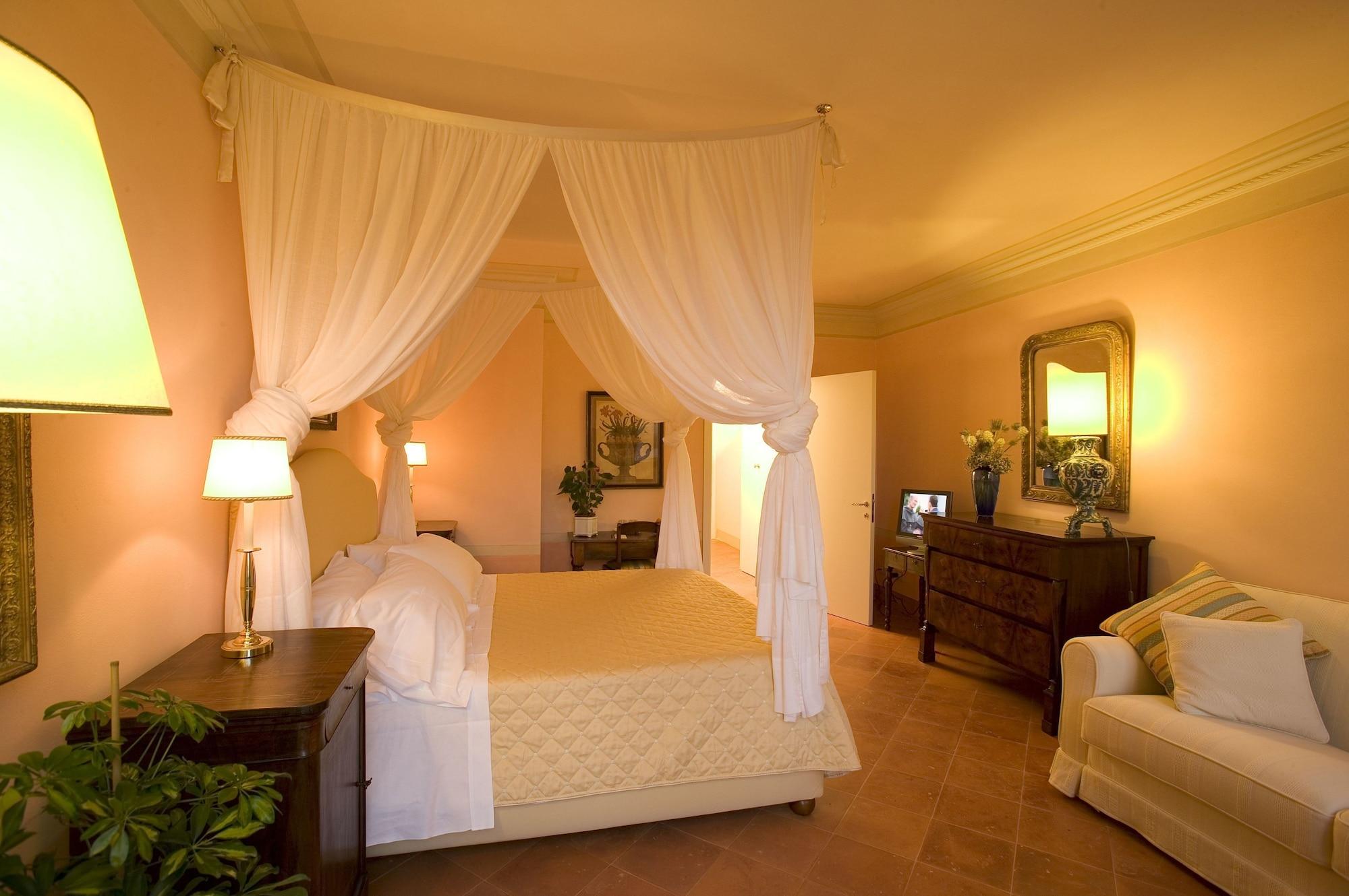 לינה וארוחת בוקר סיינה Residenza D'Epoca Campo Regio Relais מראה חיצוני תמונה