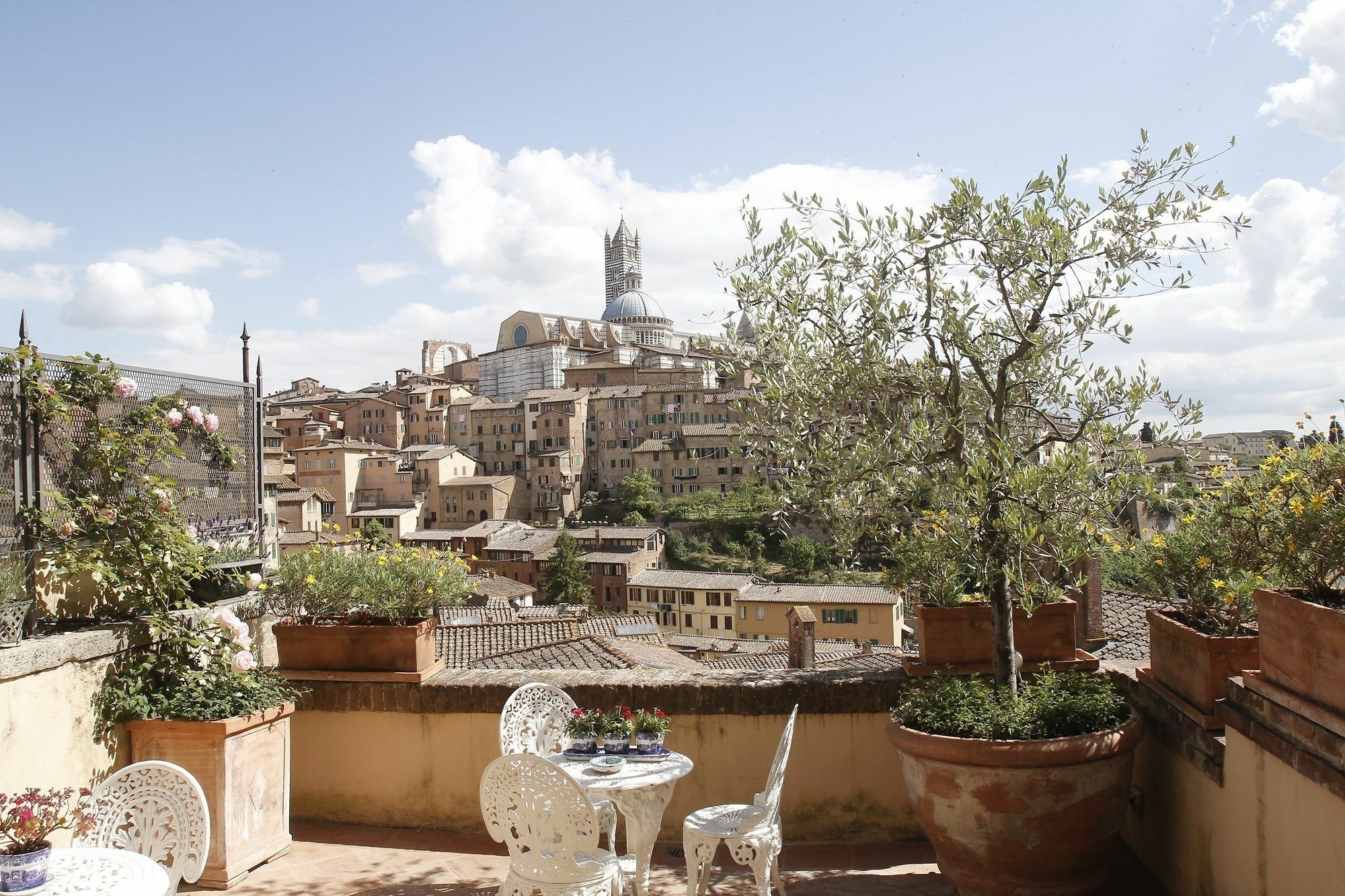 לינה וארוחת בוקר סיינה Residenza D'Epoca Campo Regio Relais מראה חיצוני תמונה